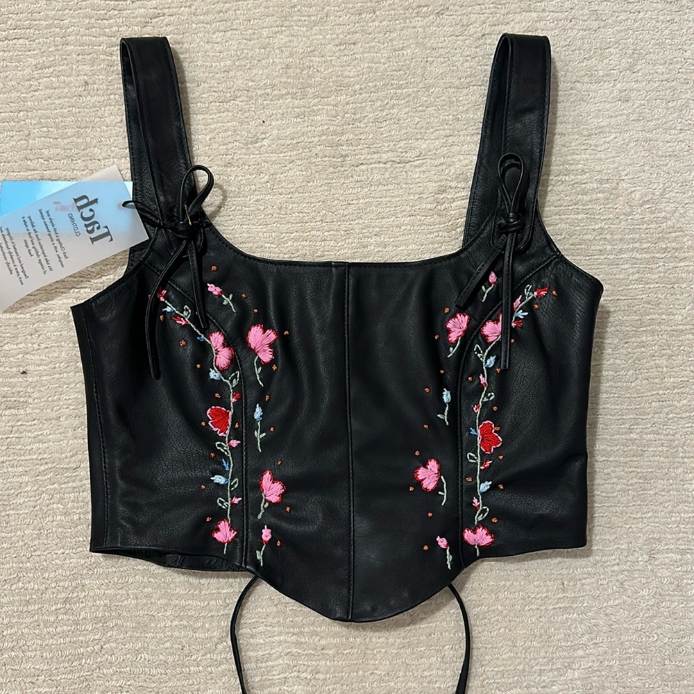 Tach leather top with embroidery